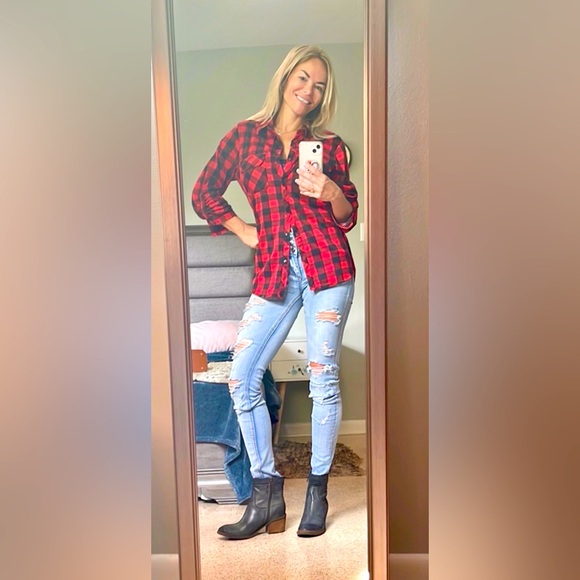 Donald J Pliner ankle booties size 6,  leather - Picture 2 of 11